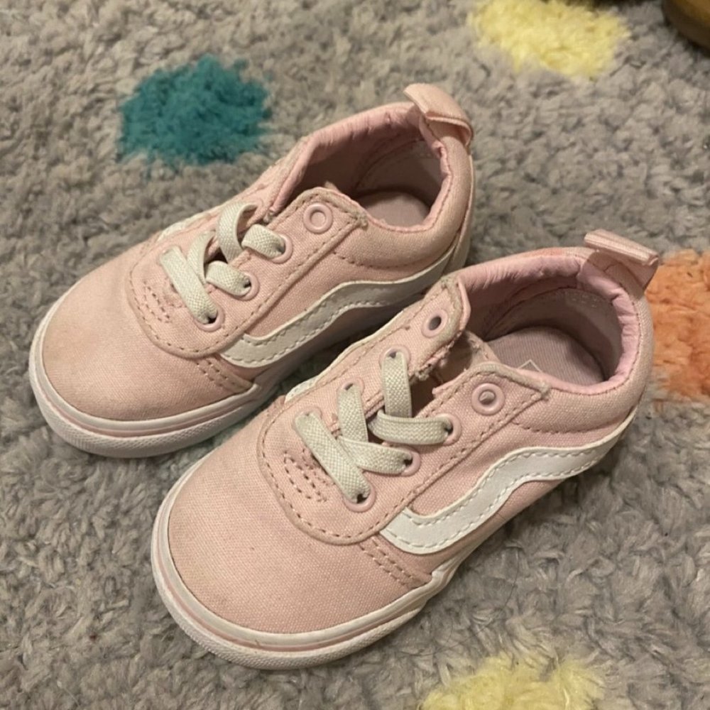 TODDLER VANS